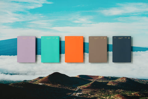 HIDARI Left-handed Planner 2024 navy (Japanese edition)