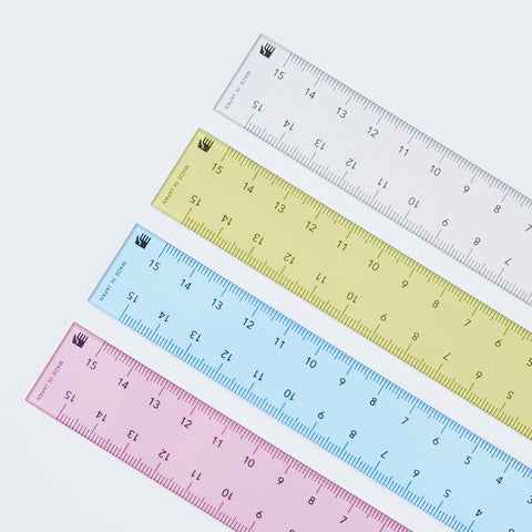 15cm double-sided ruler by HIDARI, designed for left- and right-handed users. Features edge-start scales and eco-friendly recycled PET.