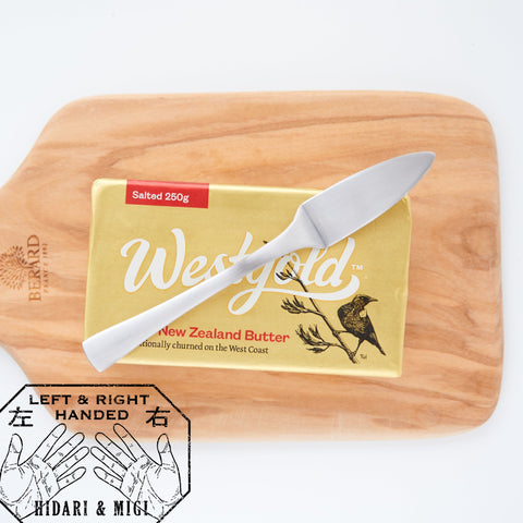 Stainless steel butter knife, left- and right-hand friendly. Beveled edges, matte finish, dishwasher safe. Made in Tsubame City, Japan.