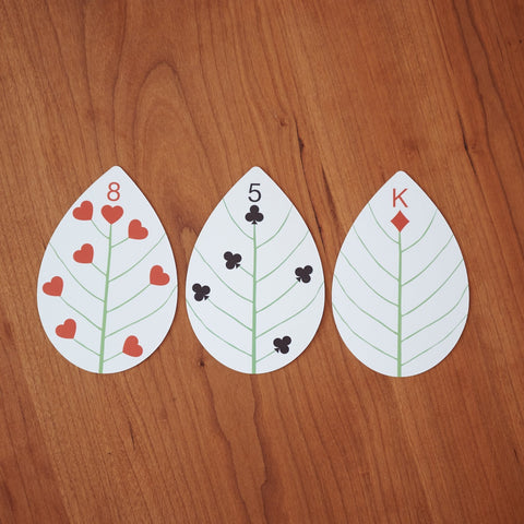 KIKKERLAND Leaf playing cards, both left and right-handed
