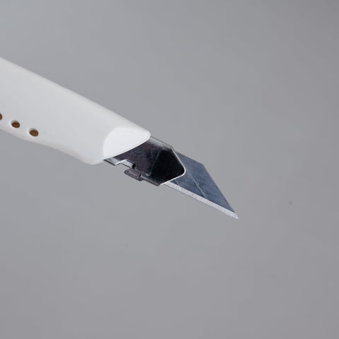 Alt Text: Precision blade utility knife with 30 degree angle