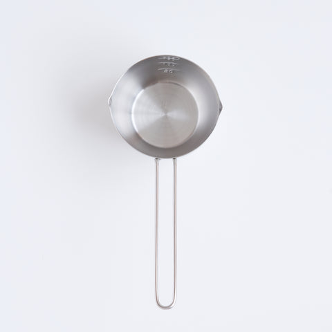 Stainless steel measuring cup 200ml ambidextrous design with dual spouts and long handle, made in Tsubame, Japan.